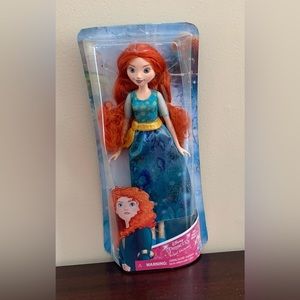 Disney Princess Royal Shimmer Merida Doll